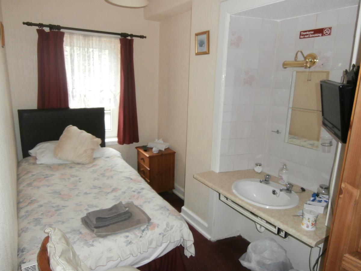 Monorene Guest House Galashiels Exterior photo