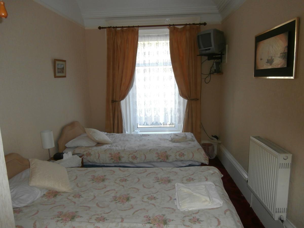 Monorene Guest House Galashiels Exterior photo